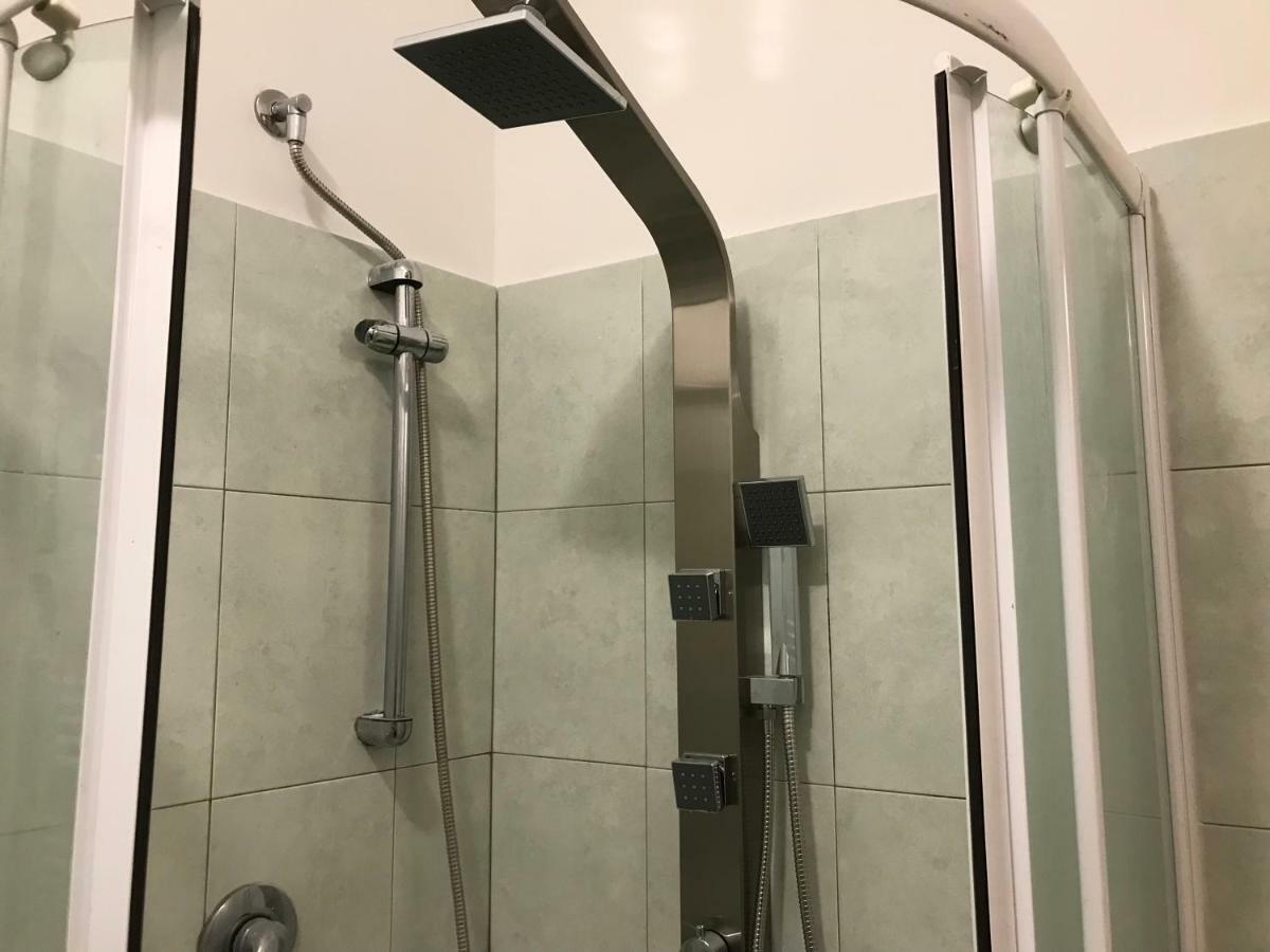 La Quiete In Centro Storico Apartment Генуа Екстериор снимка